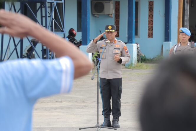
					Perkuat Sinergi Jaga Kondusifitas Wilayah Pesisir, Polres Lamongan Gelar Apel Nelayan Kamtibmas.