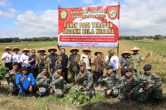 
					Dukung Kekuatan Ketahanan Pangan Nasional, FKBN Panen Raya Padi Terapan Organik di Bulakrejo Sukoharjo.