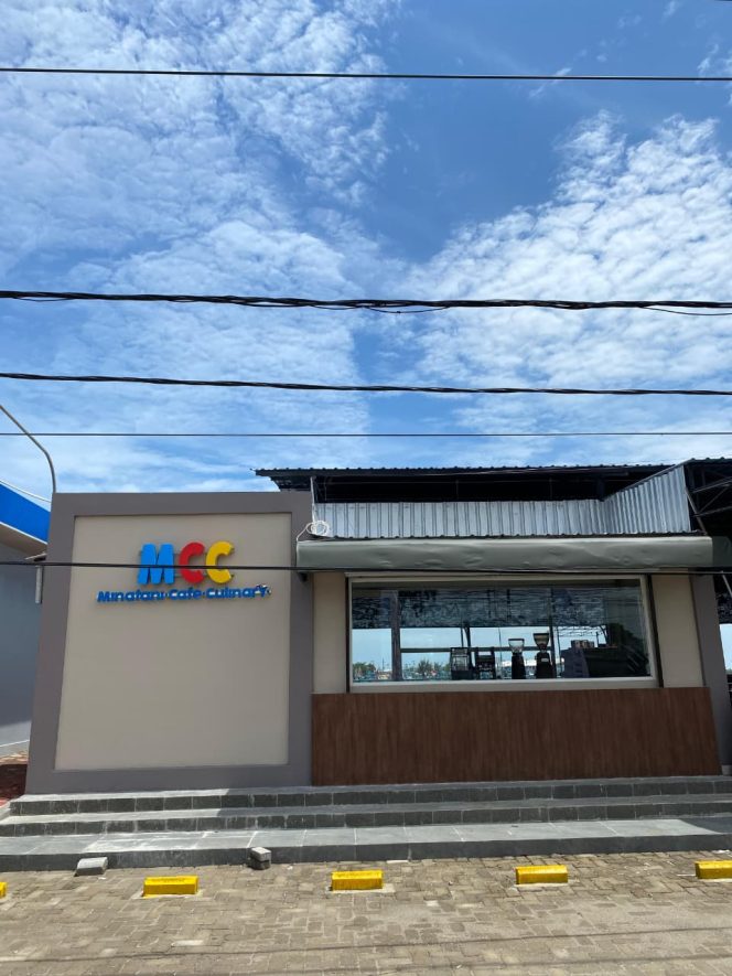 
					Minatani Cafe Culiner (MCC) Hadirkan Sensasi Nongkrong Tepi Laut, Destinasi Kuliner Baru Favorit Lamongan Utara