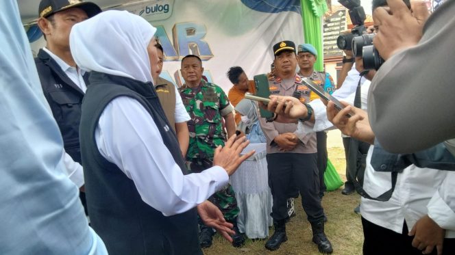 
					Pasar murah diserbu warga, Gubernur Jawatimur hadir didampingi Forkompimda dan Danramil sukodadi