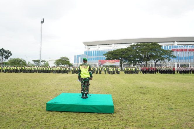 
					Pengamanan Rute Kunjungan Wapres RI di Lamongan Diperketat, Kasdim 0812 Pimpin Apel Kesiapan Personel Gabungan