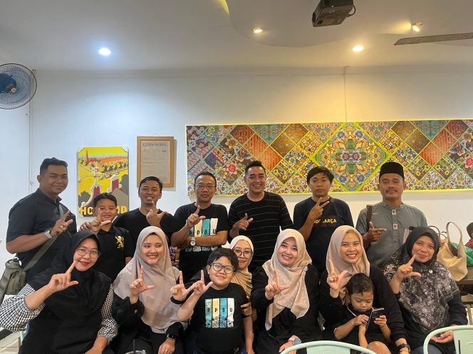 
					Dari Balik Masker Medis: Kebersamaan Tenaga Kesehatan Poli Paru RSUD Dr. Soegiri Hangatkan Ramadan