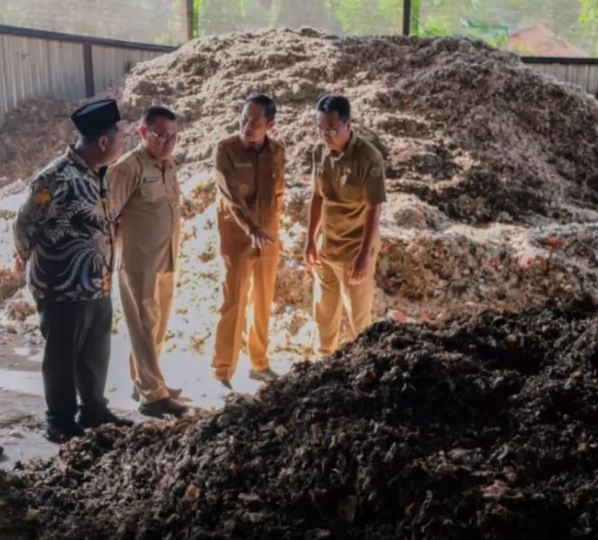 
					Gresik–Lamongan Jajaki PSEL, Solusi Sampah atau Tantangan Baru?