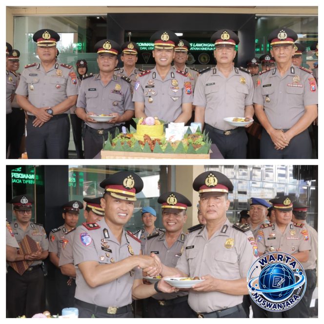 
					Dedikasi Panjang, Dua Polisi di Lamongan Naik Pangkat Menjelang Purna Tugas